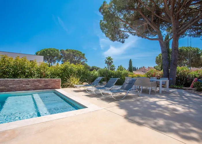 80m² Dans Piscine Lägenhet